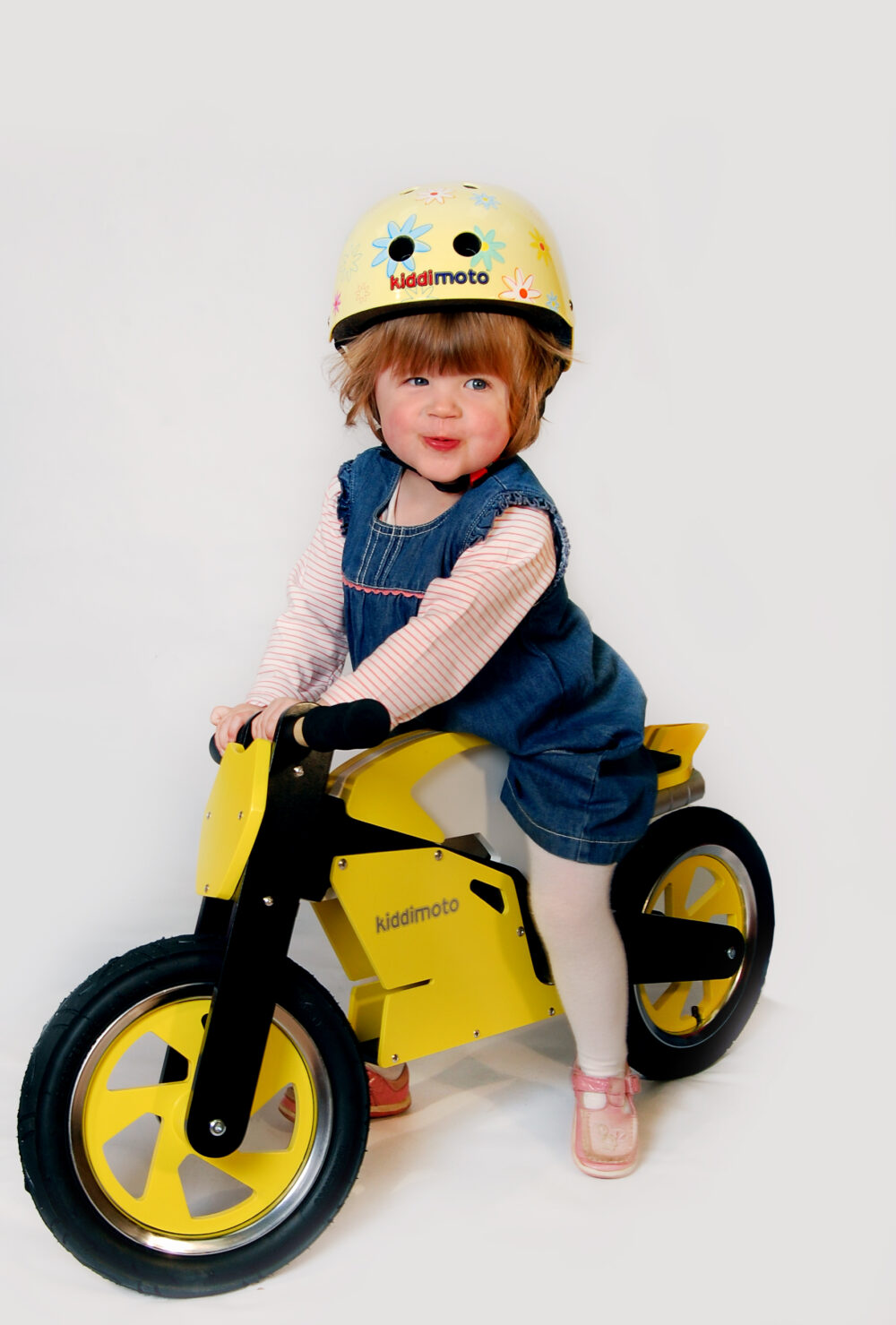 Kiddimoto yellow superbike balance bike