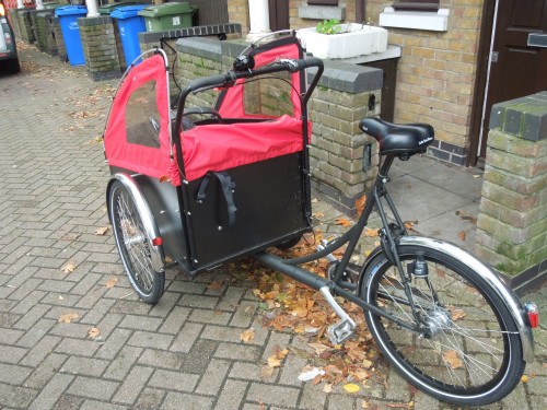 Close up review photo of Christiania cargo bike for carrying small baby and children