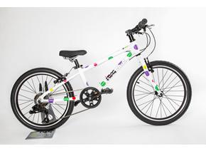 New high quality kids bike launched by Frog Bikes - the childrens bike the Frog 52 in spotty pattern