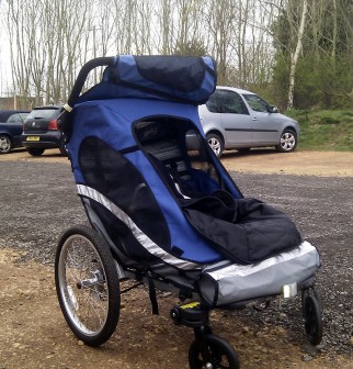 Zigo Leader tricycle for carrying children - in pushchair mode