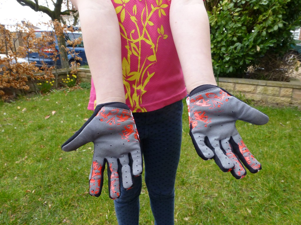 Long fingered kids cycling glove Vortex BMX glove review