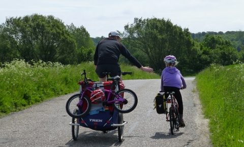 Trailer and outeredge pannier on Danish cycling holiday