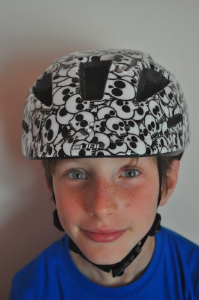 Review of Cube Junior Kids cycling helmet