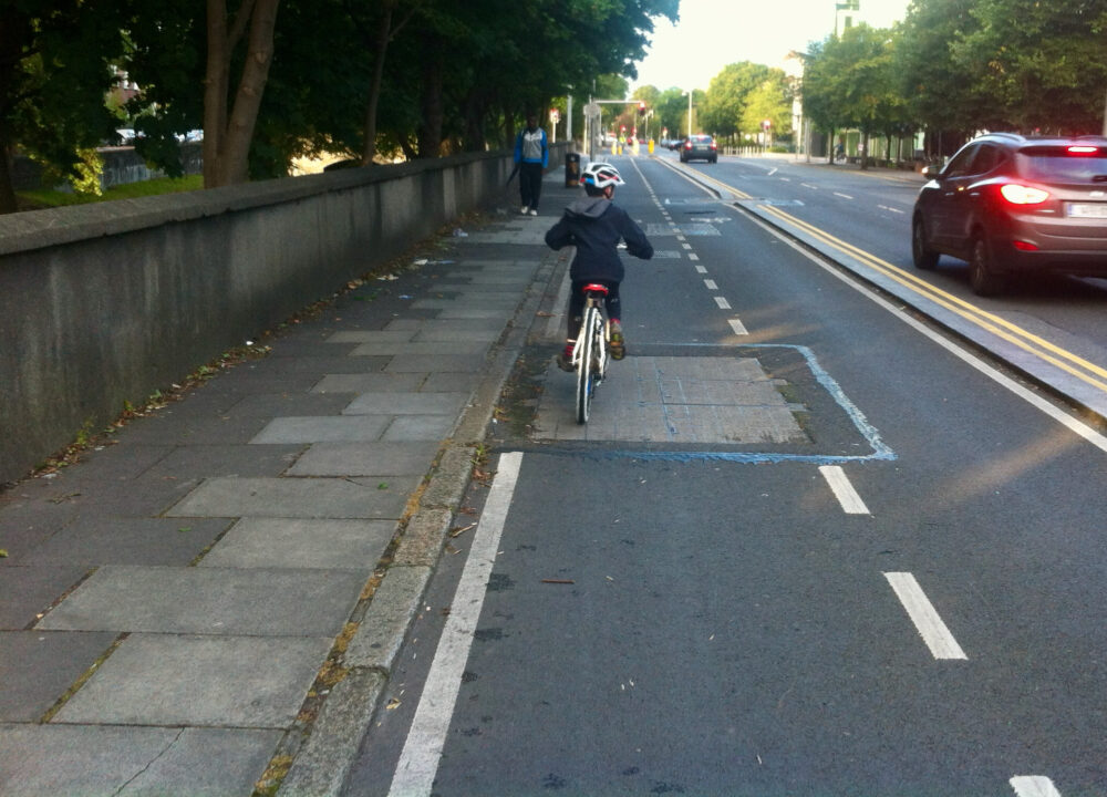 Segregated cycle path