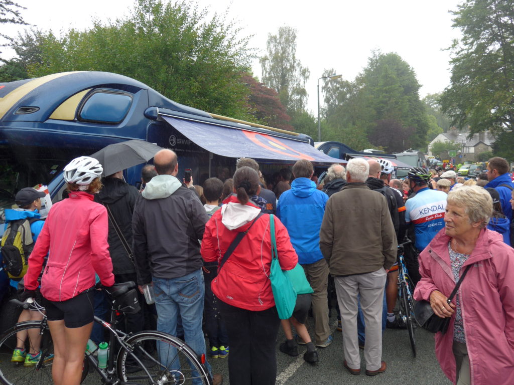 Queuing to see Bradley Wiggins at the Tour of Britain Stage 2 2016