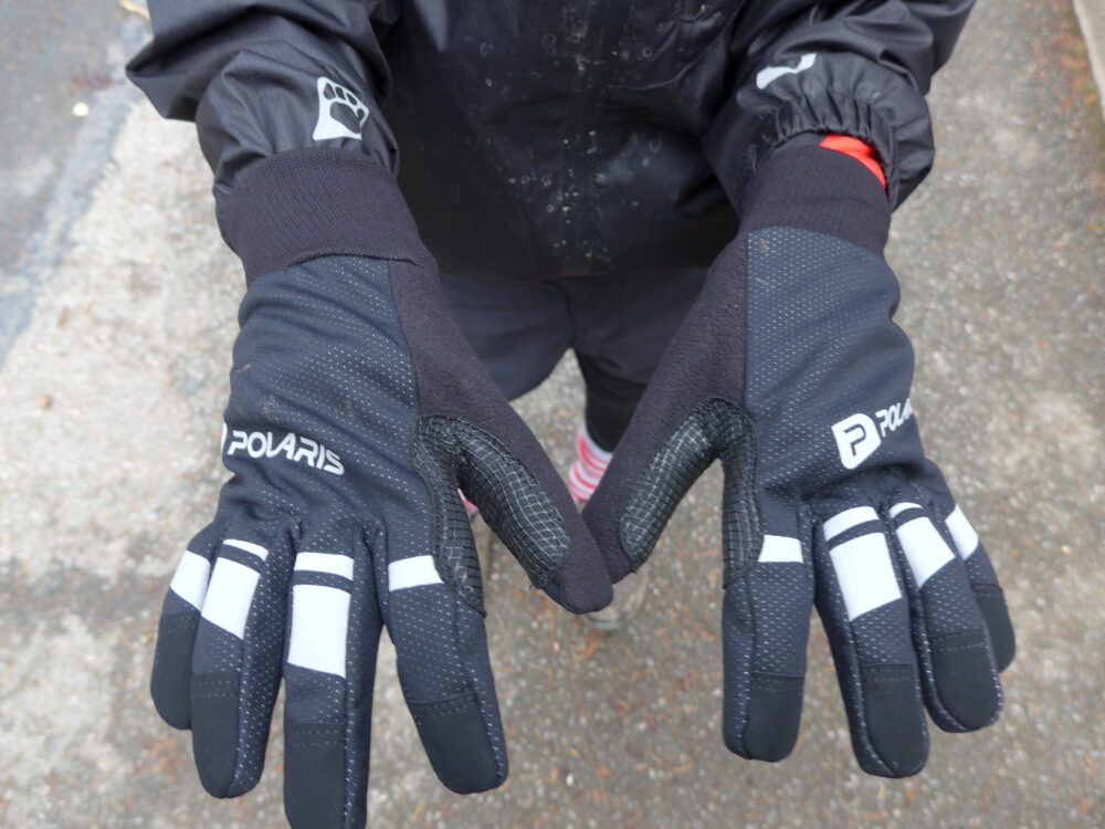 Winter Gloves for Kids Waterproof with 2 Gloves Clips Full Finger Touchscreen Gloves Warm Outdoor Bike Cycling for Boys Girls Youth Children Junior