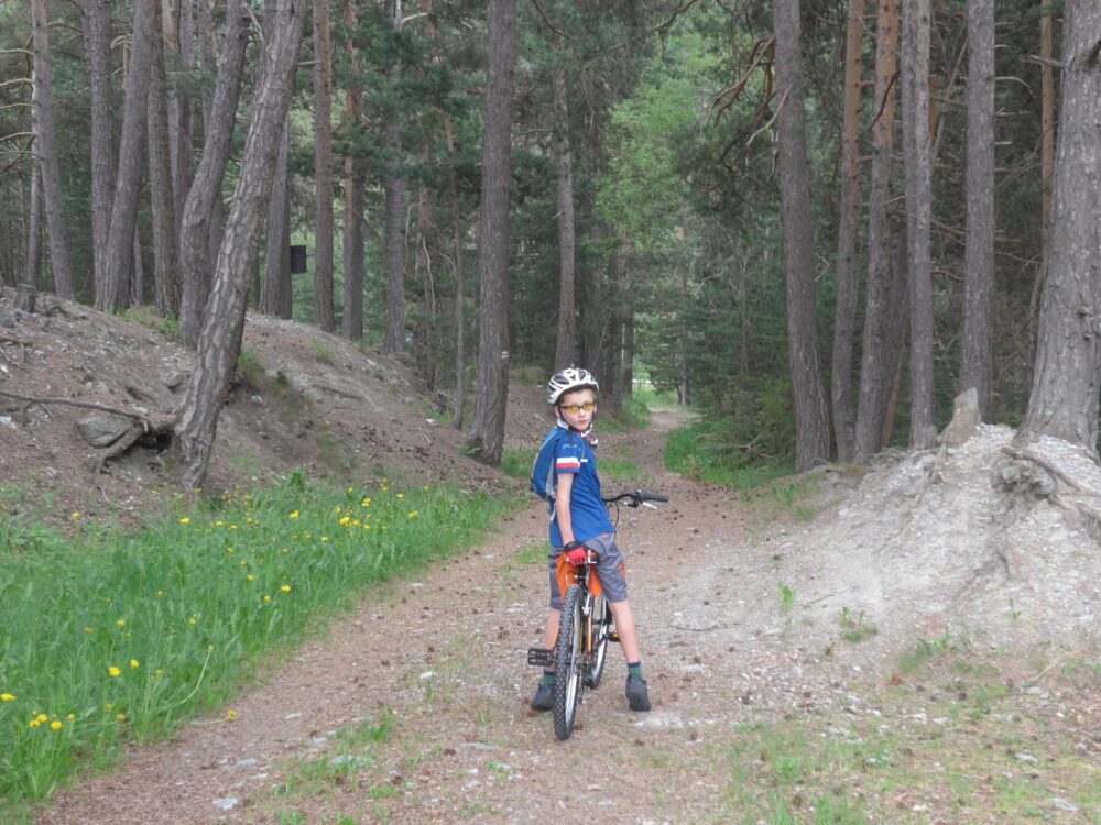 Strat of the off road section on the trail to Briancon