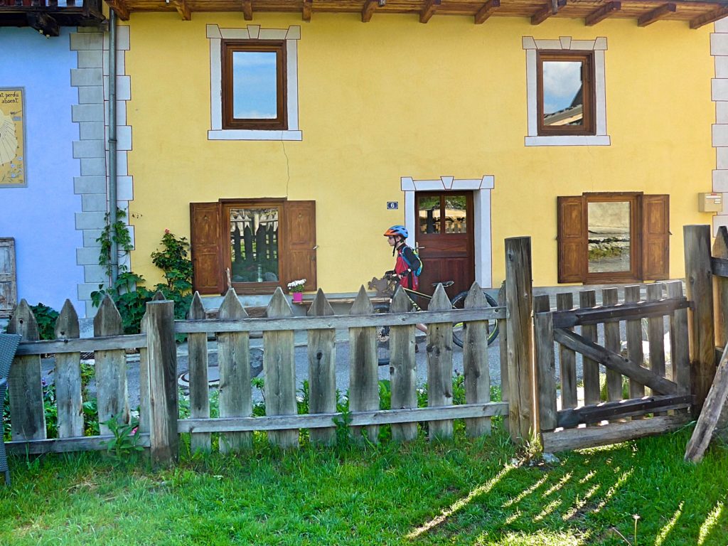 Review of family friendly accommodation Maison Amalka in Vallée de la Clarée near Montgenèvre, Briançon and the French-Italian border