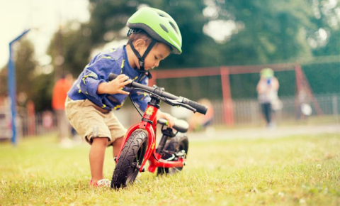 Frog Tadpole Mini Balance Bike in use