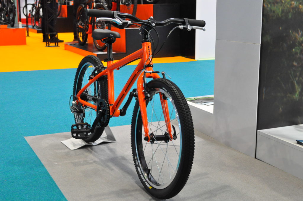 Cycle Show 2017 - Vitus Twenty in orange