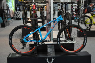 Cycle Show 2017 - Whyte 405 in new blue and orange colour scheme