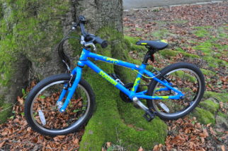 Squish Bikes Review - the Squish 18 single speed cheap kids bike with 18" wheels 