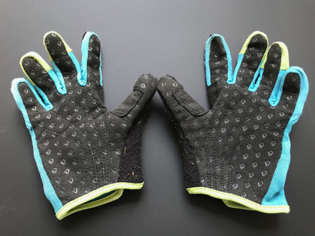 Polaris Tracker 2.0 Kids Trail Glove review