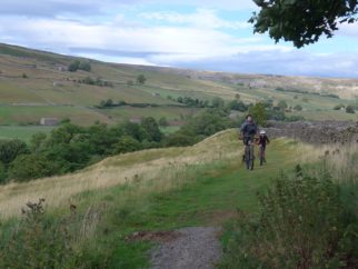 Swale trail with kids - the Reeth to Gunnerside section
