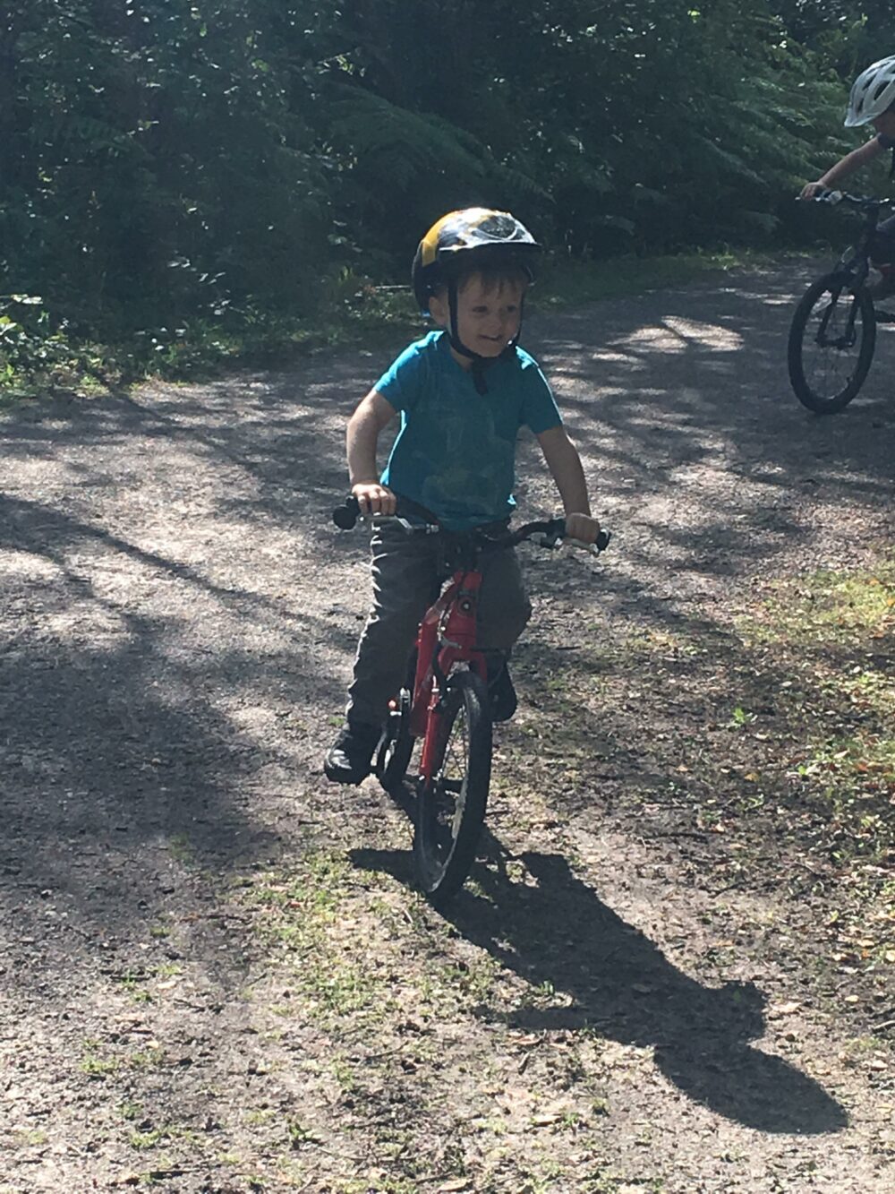Cycling with kids at Shorne Wood Country Park