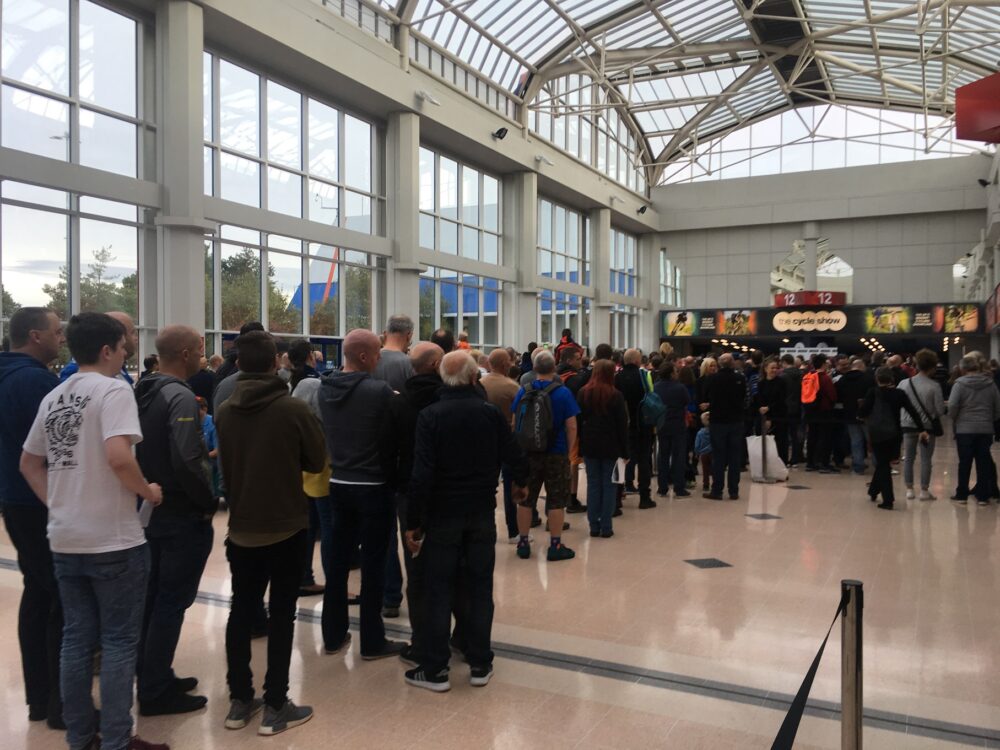 Queues to get into the Cycle Show at the NEC