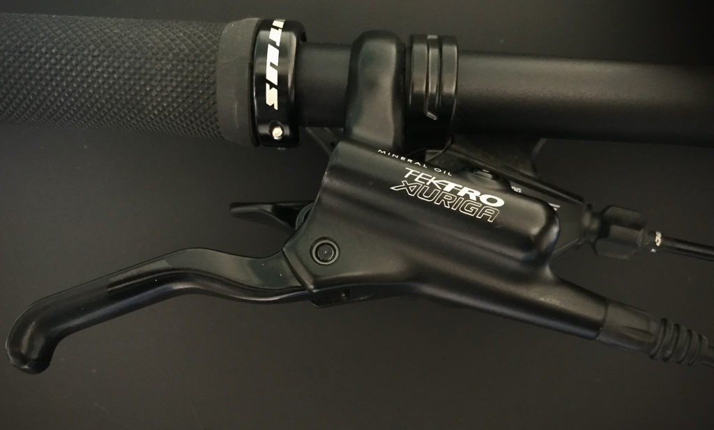 Vitus Nucleus 26 - Tektro hydraulic brakes