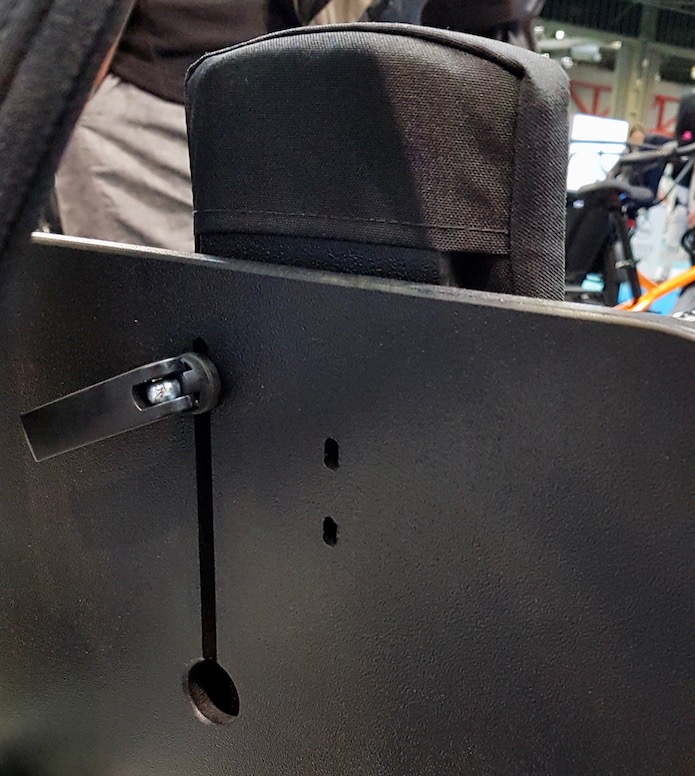 family cargo bikes at the 2019 Cycle Show - Riese & Muller seat adjuster