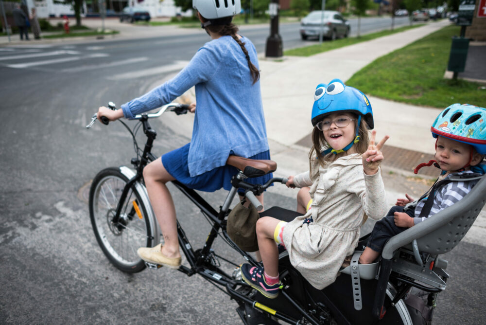 Shoud I buy a 2 or 3 wheeled cargo bike?