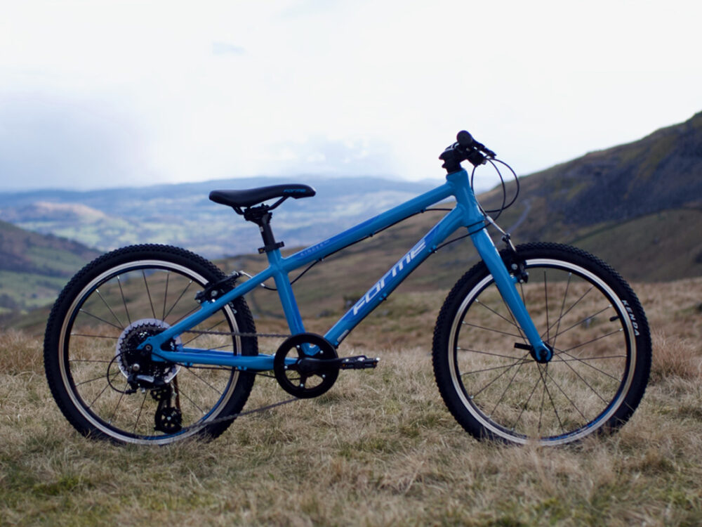 Forme Kinder kids bike in blue