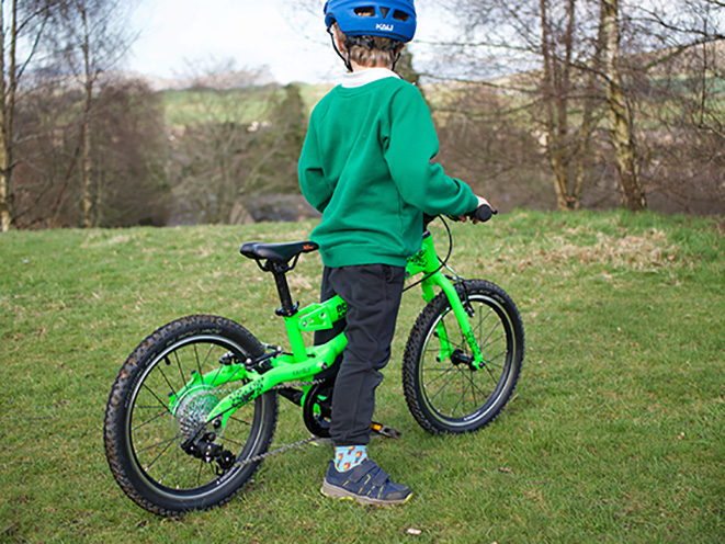 Kids bike - the Black Mountain KAPĒL 