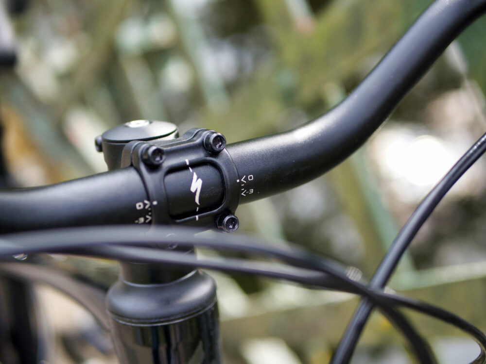 Adjustable handlebar setting on the Specialized Jett