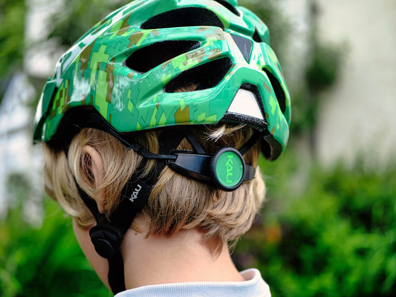 kids cycle helmet does it fit correctly