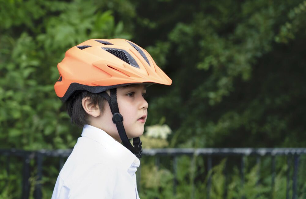 Kids helmet straps too loose