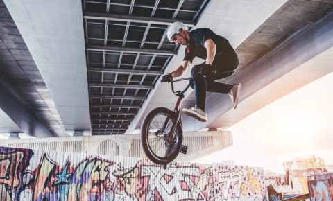 Kids guide to BMX racing and freestyle