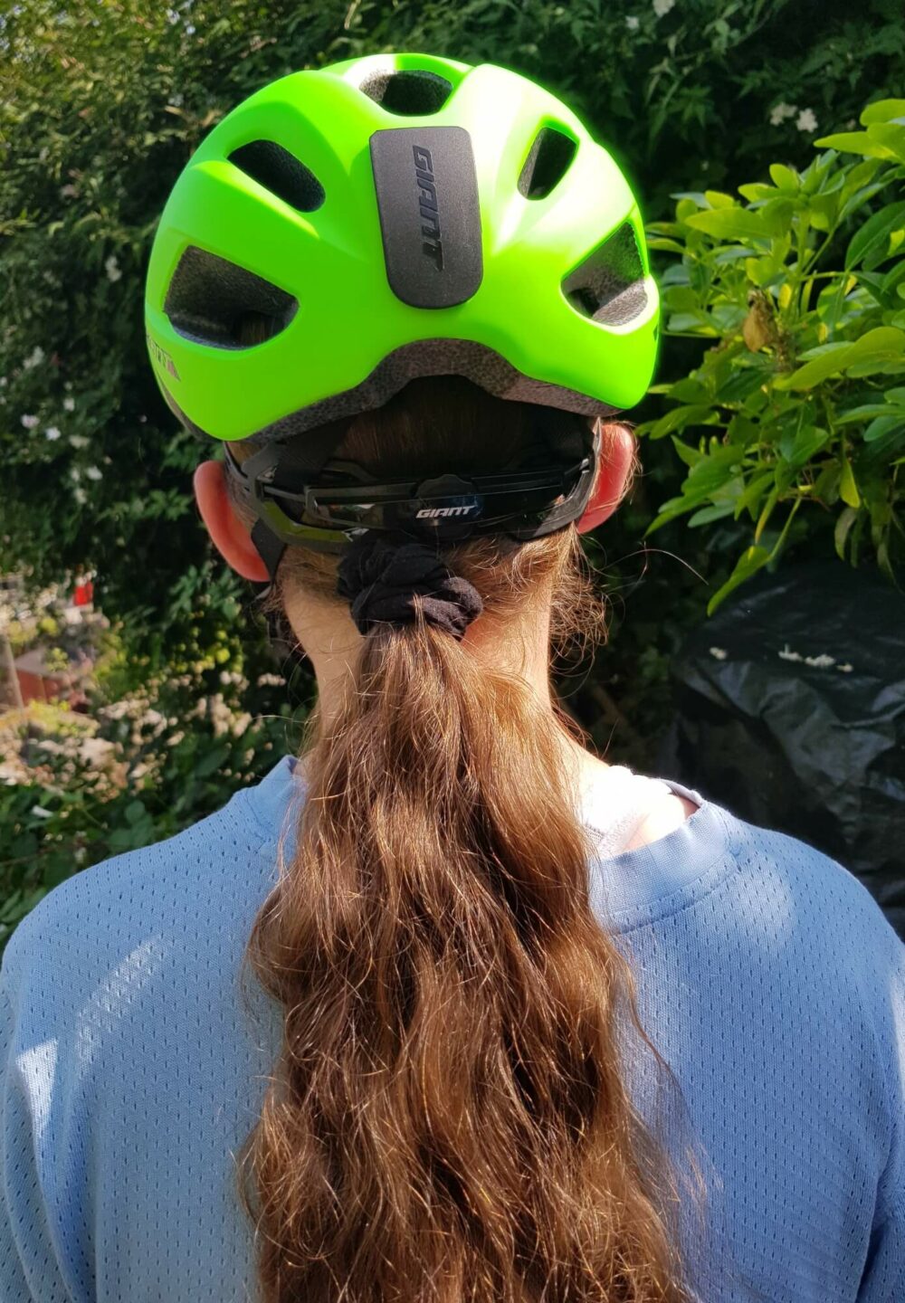 Giant teenagers helmet review ponytail