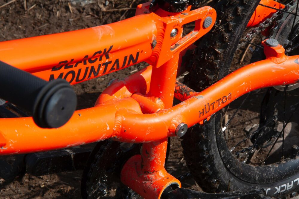 Black Mountain Hutto full kids bike review