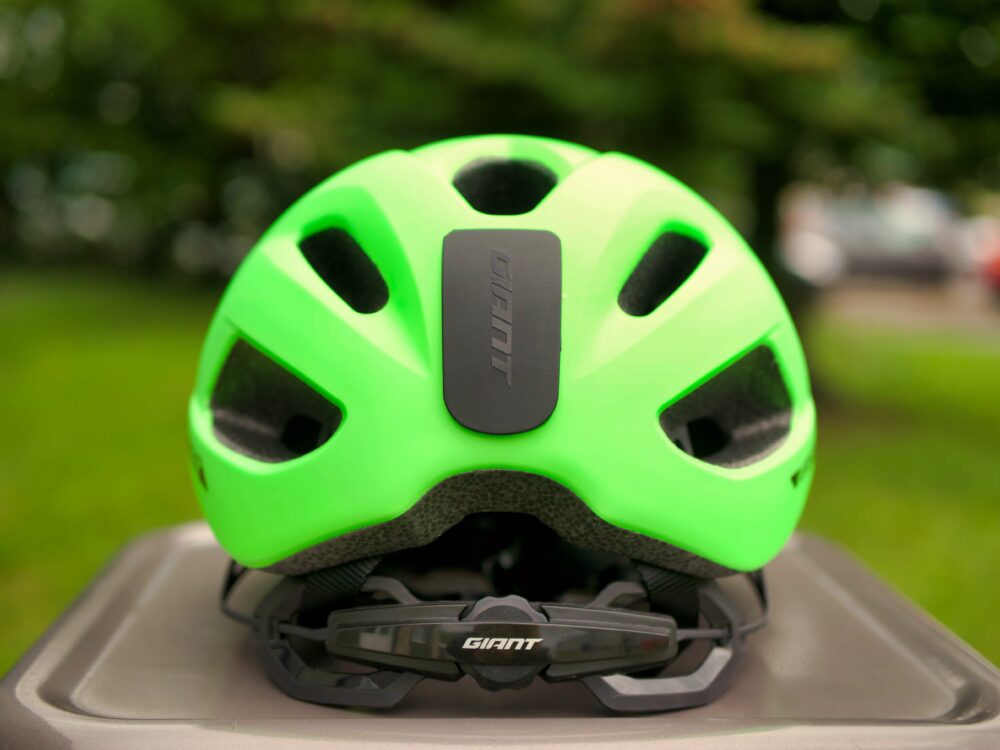 Giant compel ARX kids bike helmet