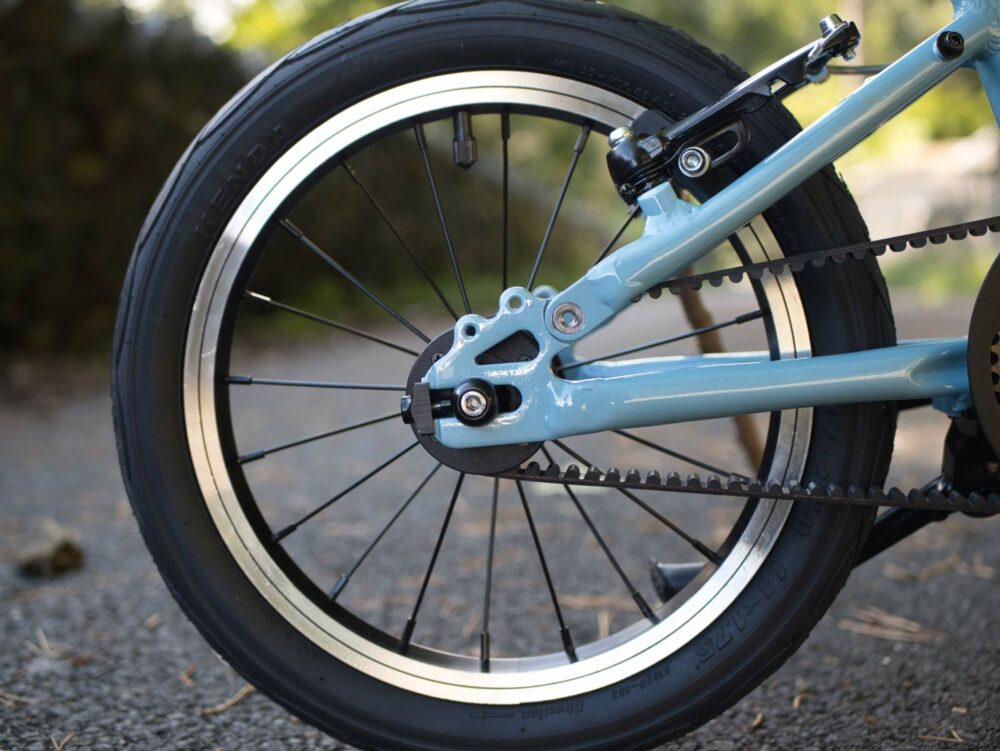 The Hornit HERO range of kids bikes come with a belt drive rather than a traditional bike chain