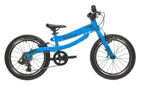 Black Mountain KAPĒL 18 inch wheel bike is one of the few 18" wheel kids bikes with gears