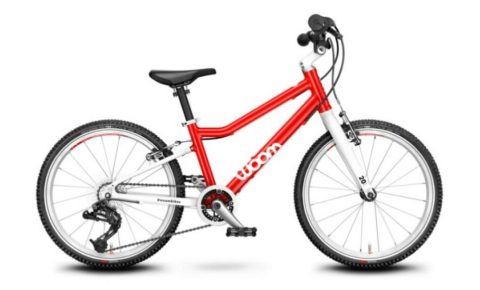 Woom 4 kids bike 2021 - Woom 4 kids bike 2021 - a lightweight kids bikje which can be fitted with kickstand and mudguards