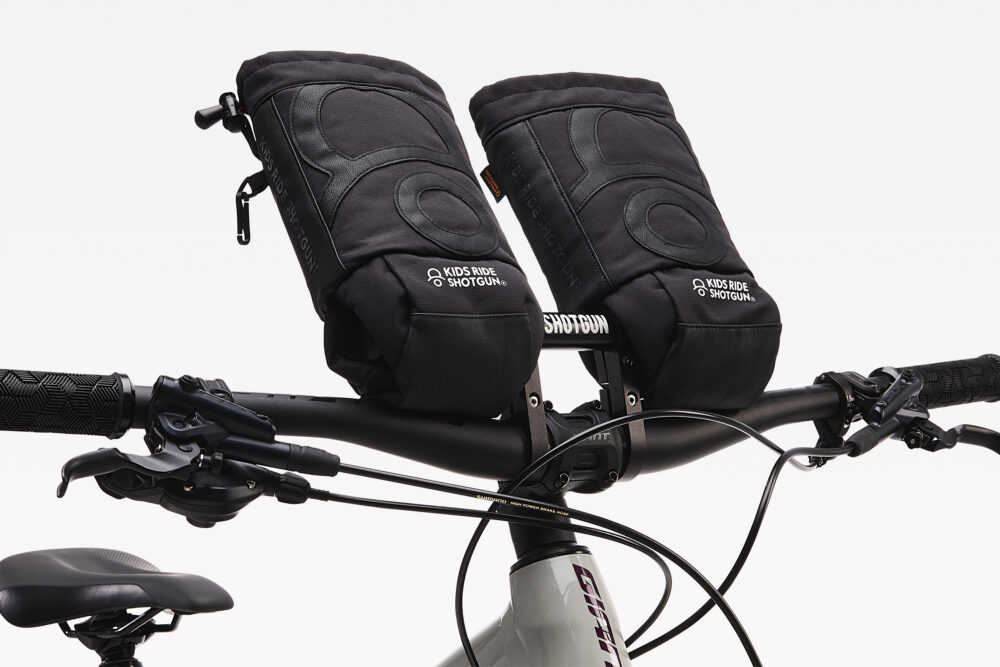 The best children's winter cycling gloves - 2022