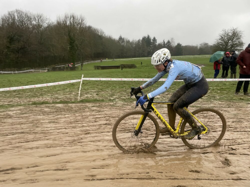 Aelwen Davies Cyclo-cross