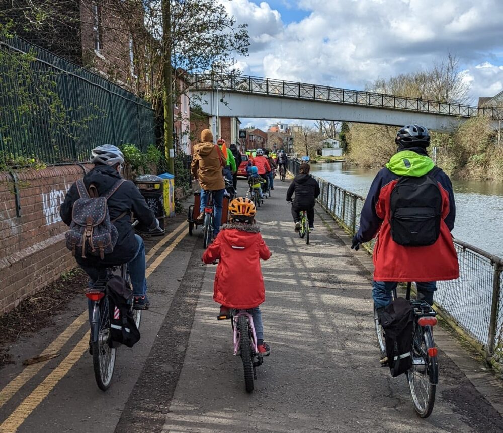 8 reasons you should go on an organised family bike ride