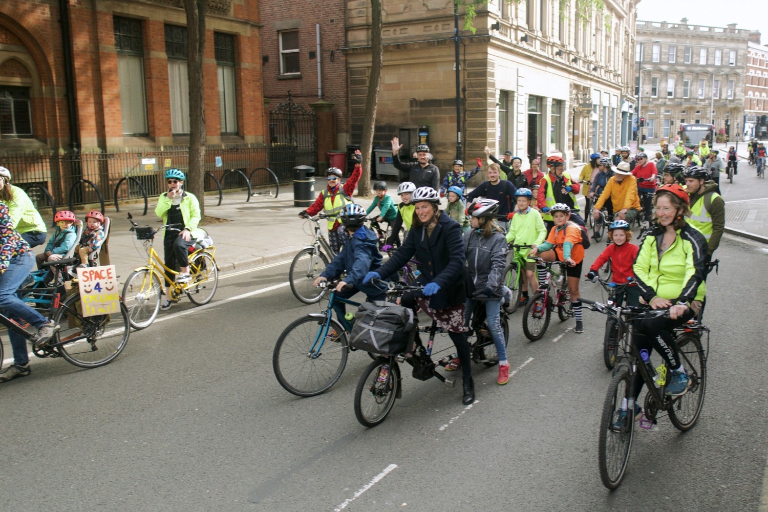 Kidical Mass taking place in Derby in September 2022.