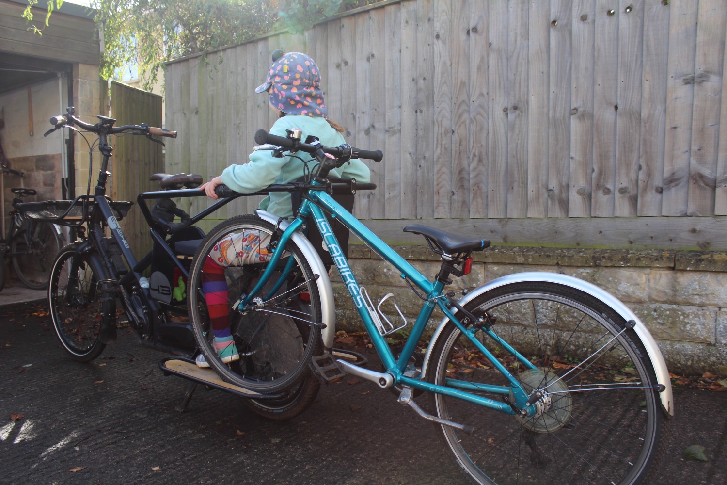 Bike43 longtail cargo bike towing a kids bike