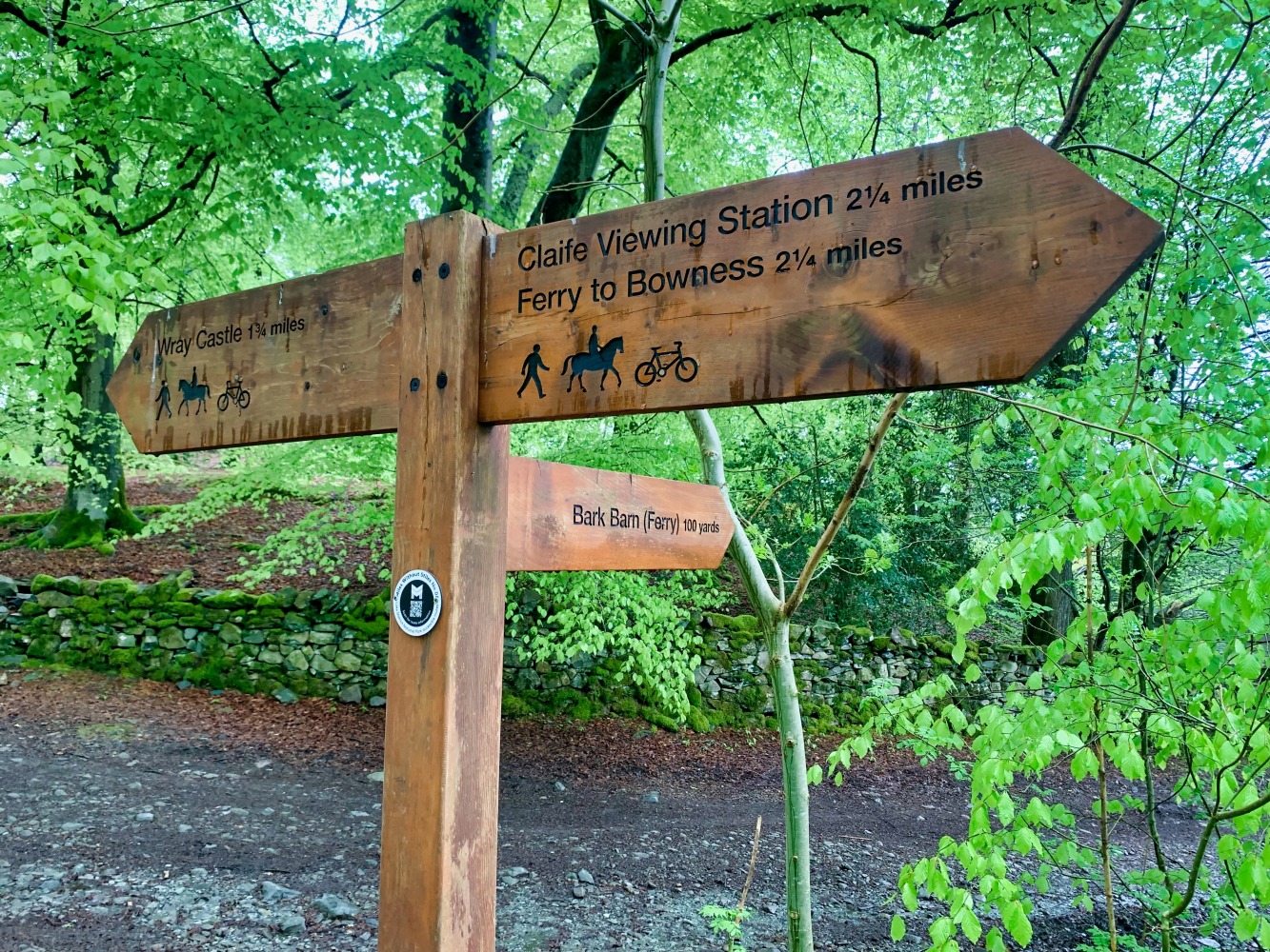Western Shore Lake Windermere Sign PostAdobeStock_602074715 Family cycling routes around Cumbria and the Lake District