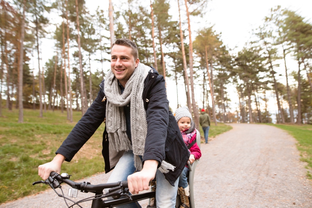 What to look for in an adult bike - family cycling