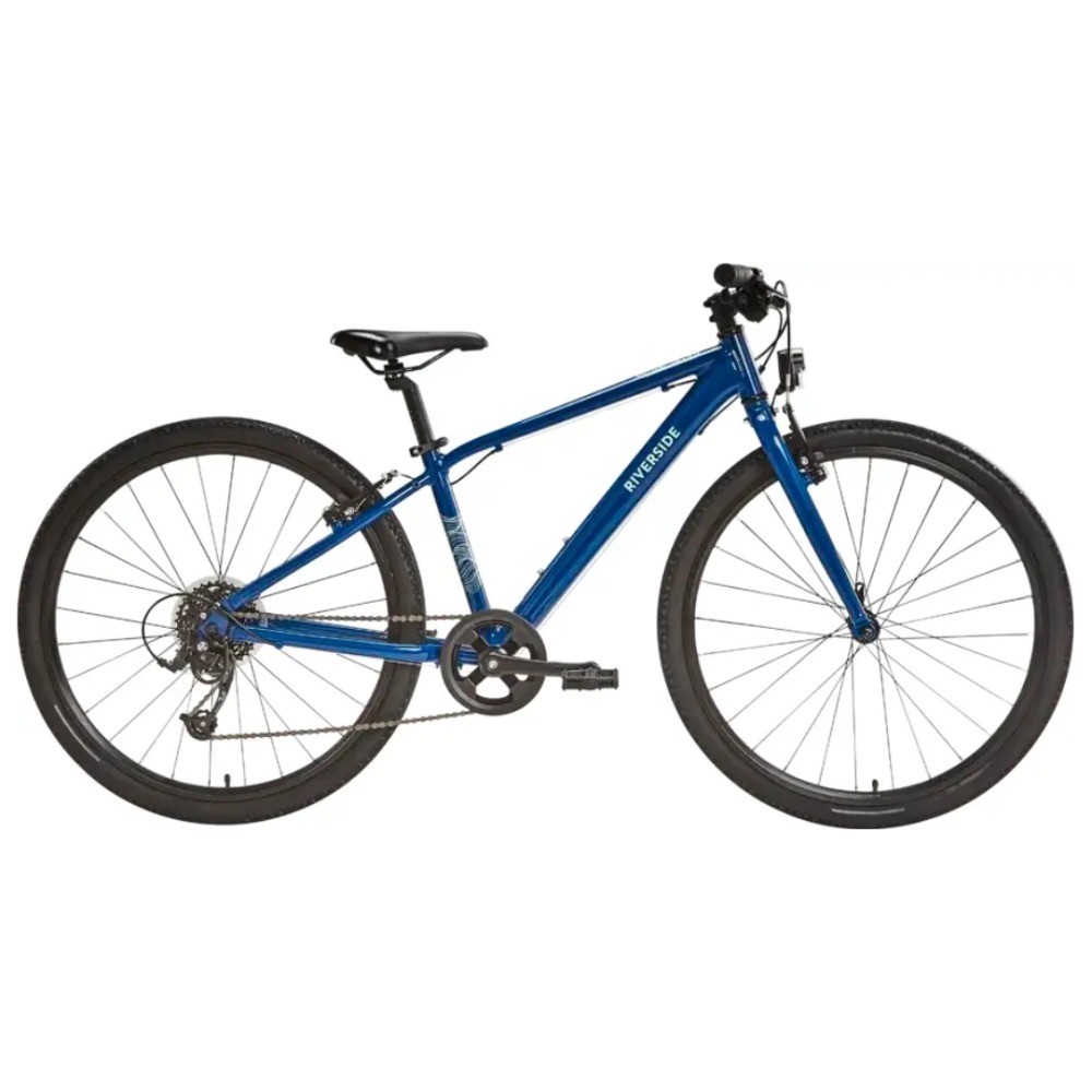 Best 26" hybrid bikes for kids - The B’Twin Riverside 900 bike on a blank background