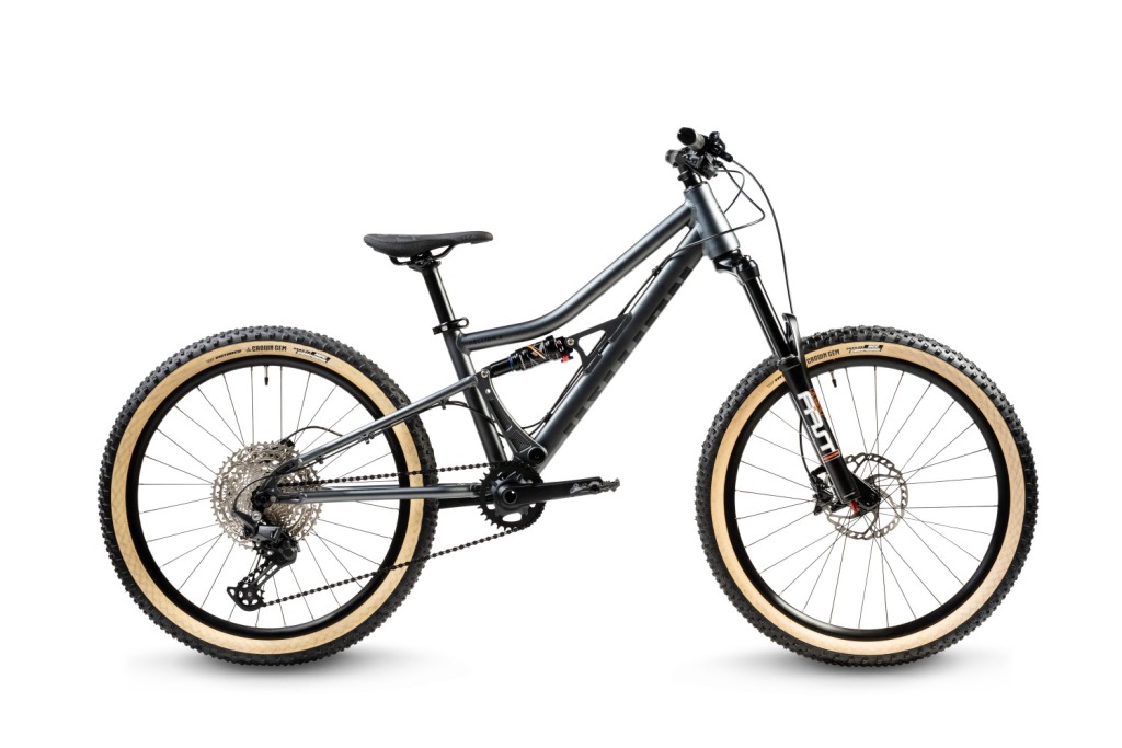 Early Rider Hellion 24 kids trail bike