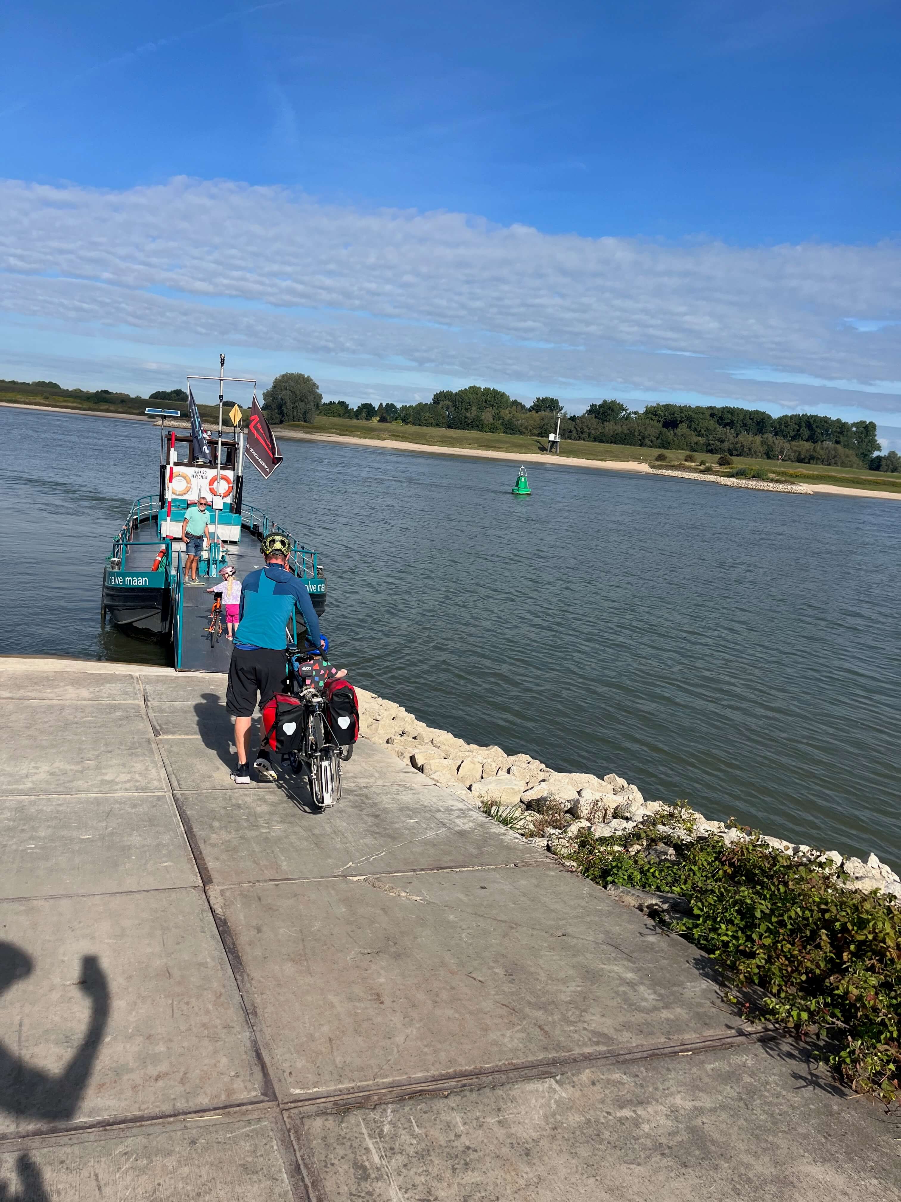Ferry over the Rhine 